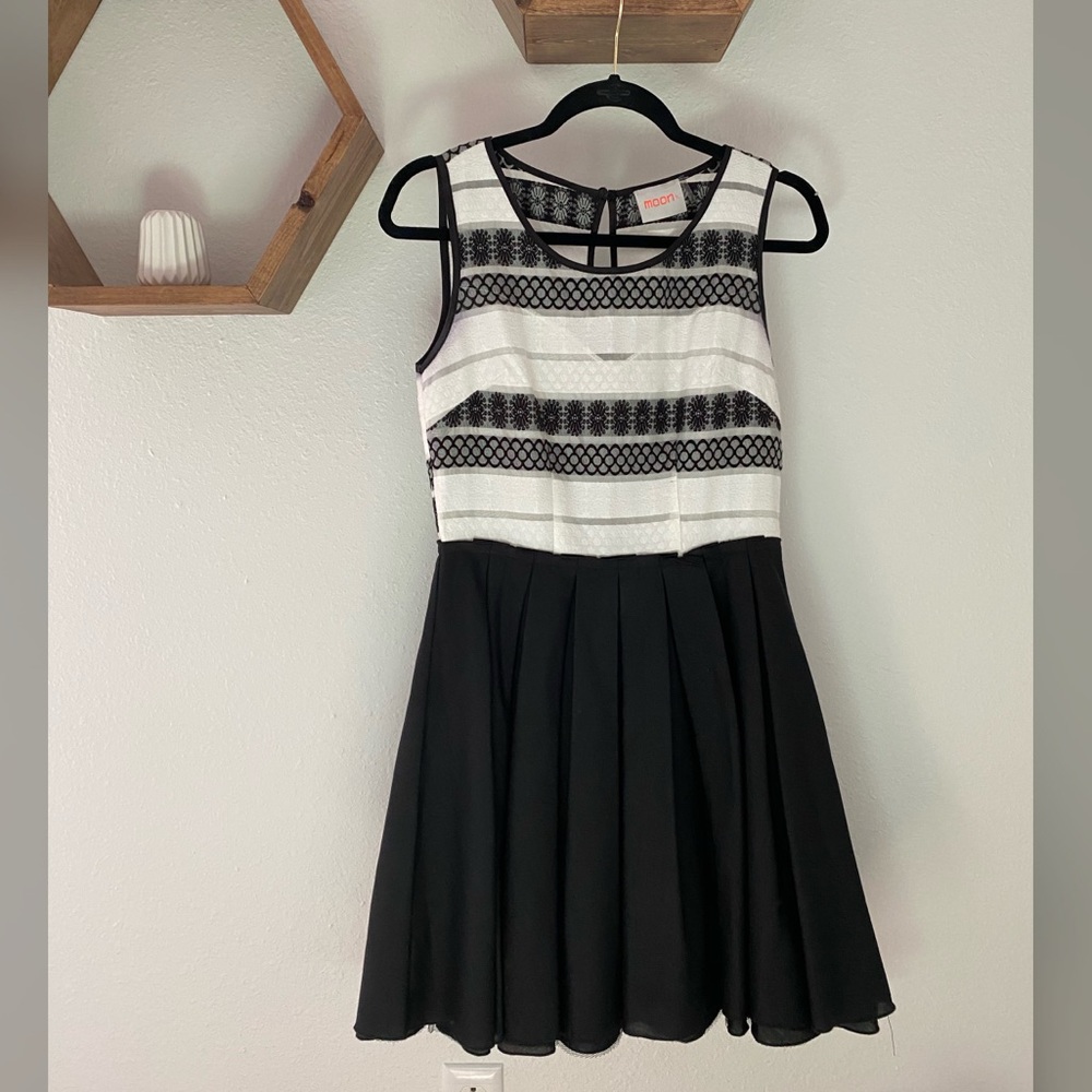 Apricot Lane Black and White Dress